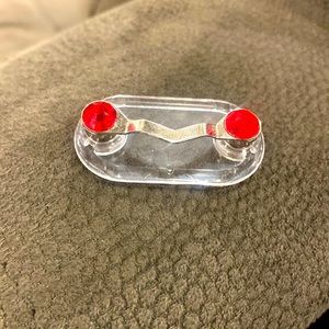 Magnetic holder glass